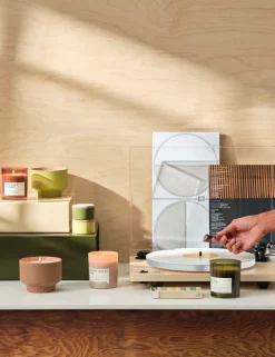 Black Pepper and Hemp Cork Tin Candle