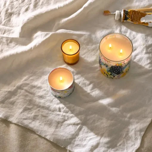 Gardenia Artist Glass Candle