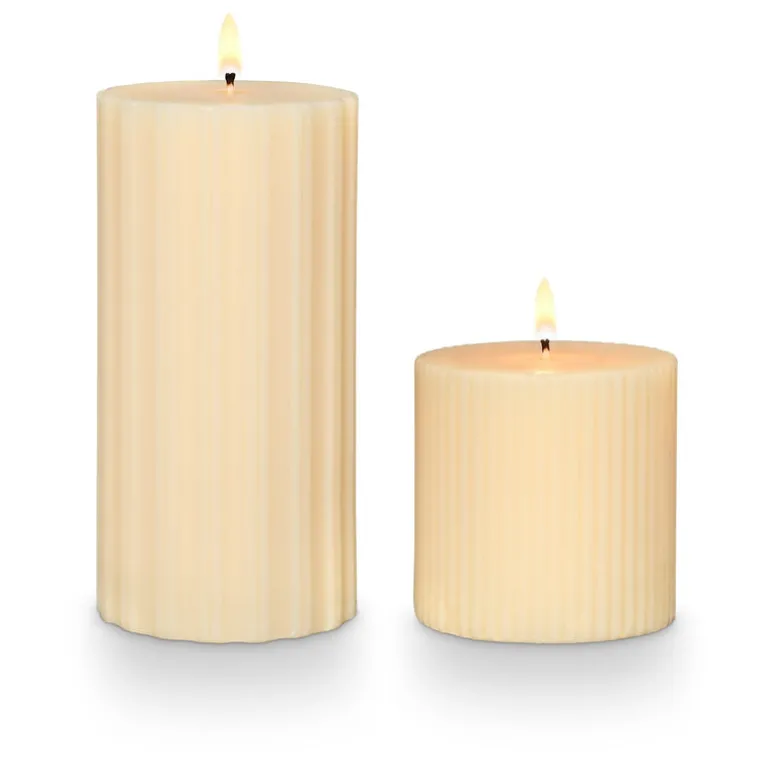 Isla Lily Medium Fragranced Pillar Candle
